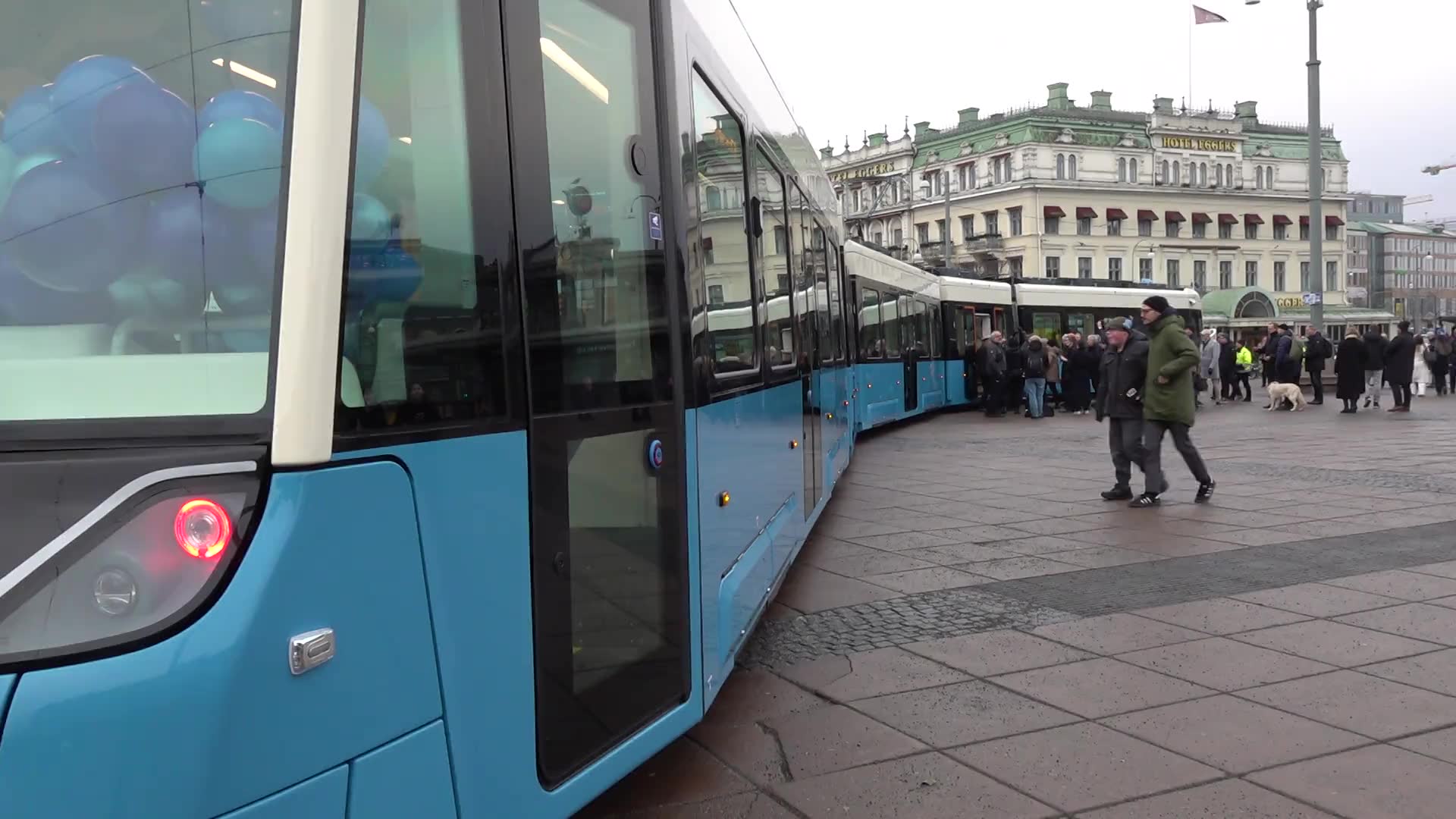 Västtrafiks superspårvagn gör entré